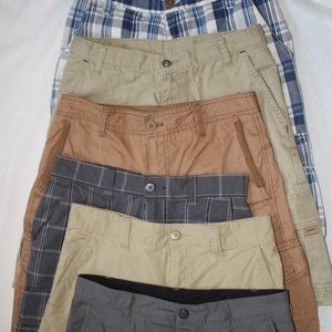 Six pair size 18/30 men's and boys shorts